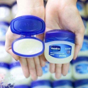 kem-chong-ne-vaseline-49g-2