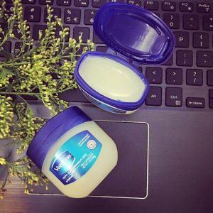 kem-chong-ne-vaseline-49g-4