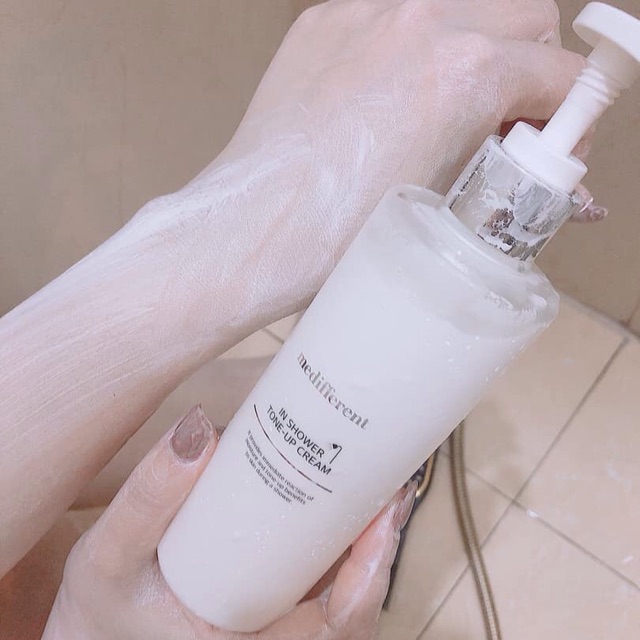 sua-tam-truyen-trang-medifferent-in-shower-tone-up-cream03